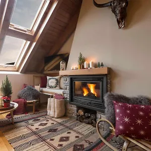 Atic De Luxe I Rustic A By Rural D'aneu Esterri d'Àneu